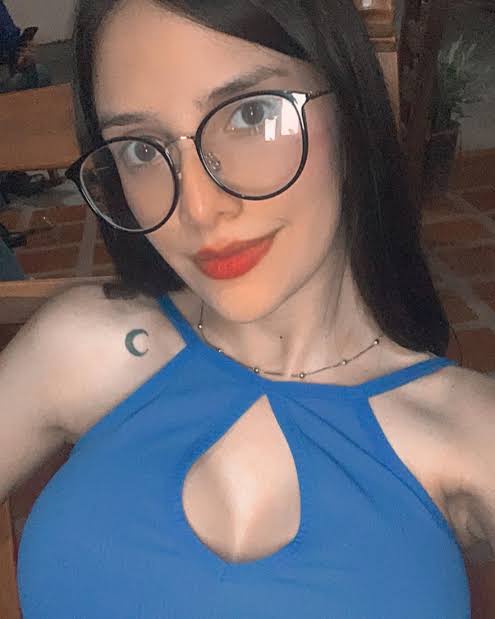 <em> Andrea - </em>Bogotá, Colombia